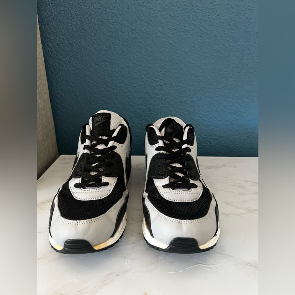 Nike Men’s Air Max